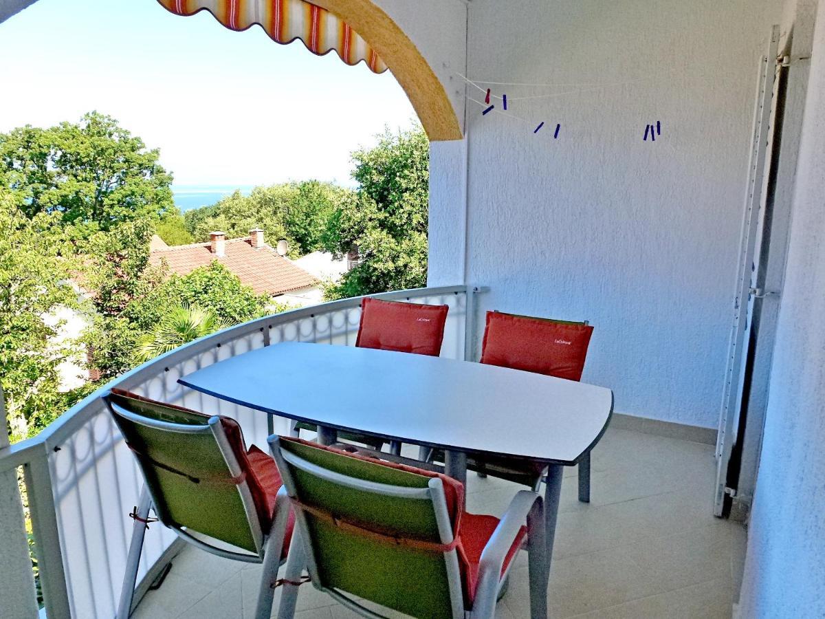 Apartment Honor Njivice Extérieur photo