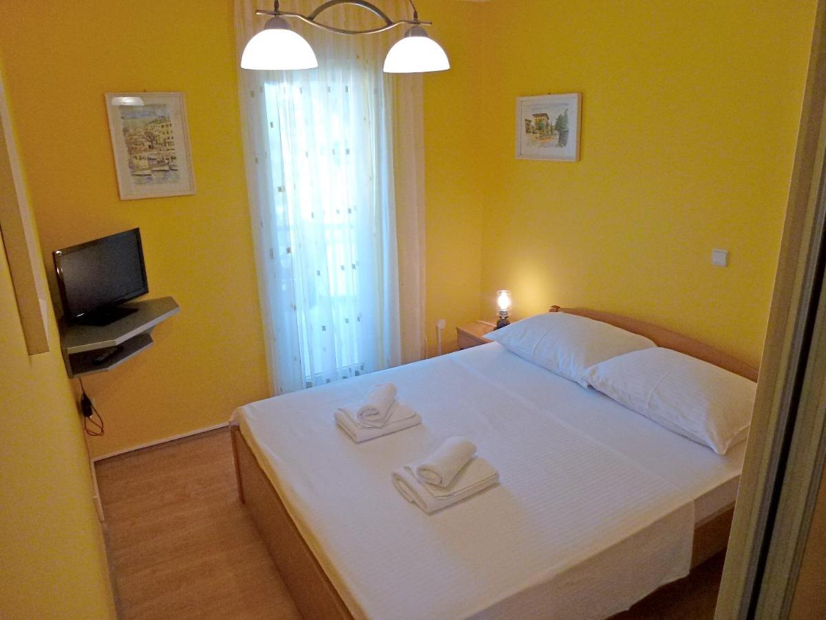 Apartment Honor Njivice Extérieur photo